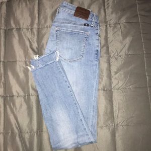 Lucky brand light wash jeans